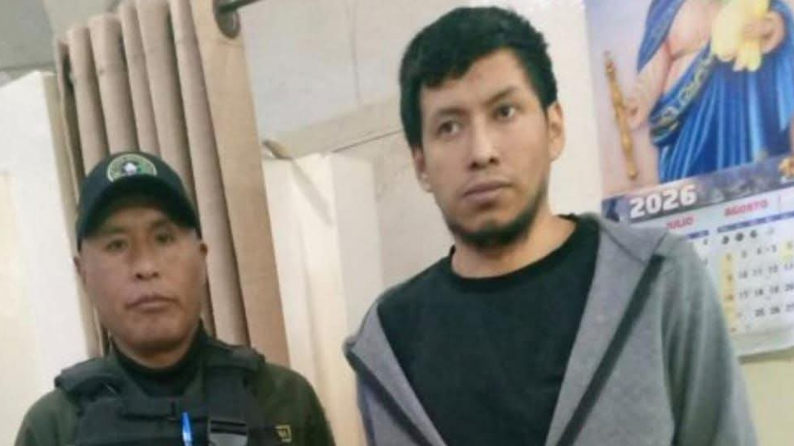 Reo fugó cuando tenía permiso judicial y burló a su custodia en plena salida bancaria en La Paz Diseno sin titulo 20260724 221440 0000