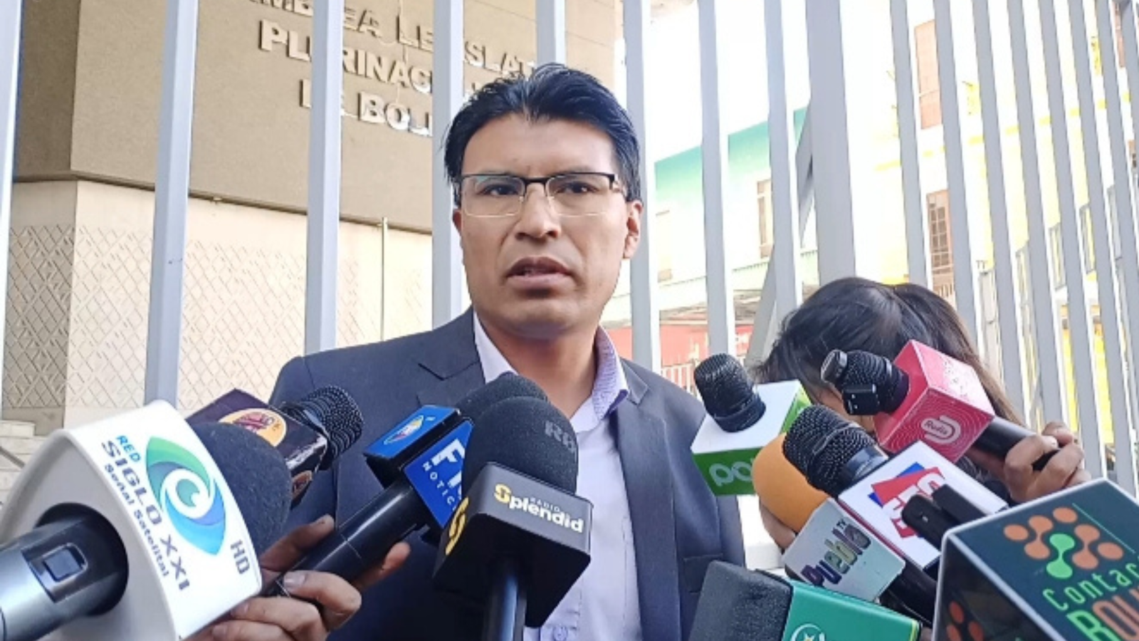 Senador Condori anticipa que el mensaje presidencial del 6 de agosto será “pura mentira”y sin cambios en el discurso Diseno sin titulo 20260805 140455 0000