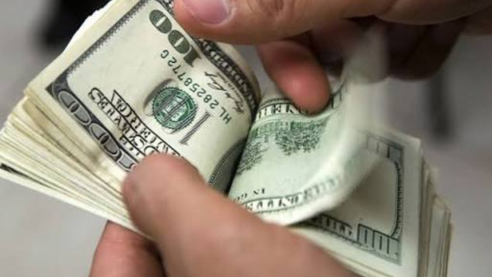 Dólar vuelve a subir y alcanza los Bs 11,83 por cuarto día consecutivo Diseno sin titulo 20260827 211330 0000