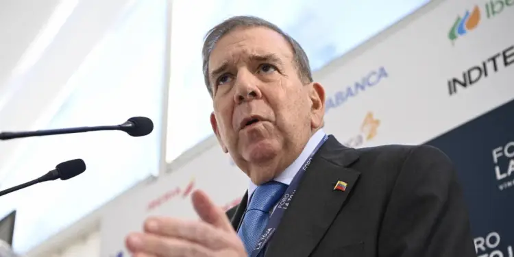 Edmundo González pide a Lula a mantener presión sobre Maduro Edmundo Gonzalez Urrutia esta en Espana