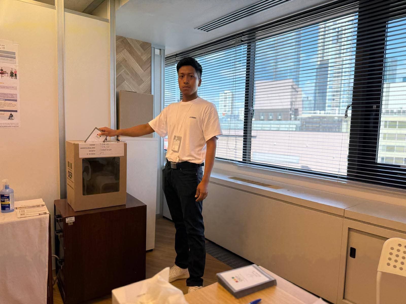 Bolivianos en Tokio son los primeros en el exterior en sufragar para las elecciones generales FB IMG 1755394657052