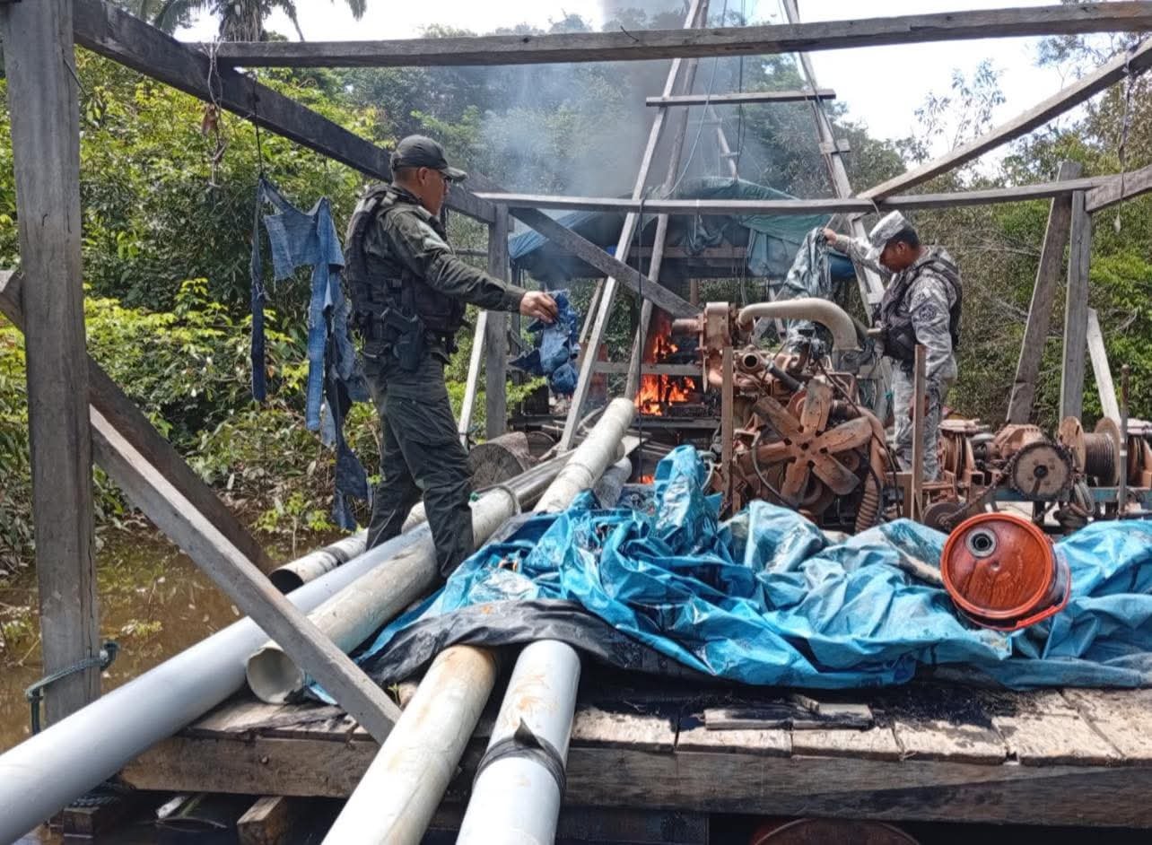 Armada destruye campamentos de minería ilegal en el Parque Nacional Madidi FB IMG 1769974378882