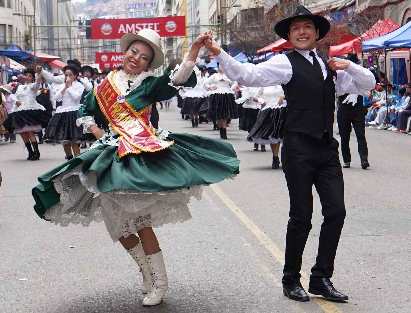 Más de 60 fraternidades derrochan alegría en la entrada del Jisk’a Anata FB IMG 1771276039311