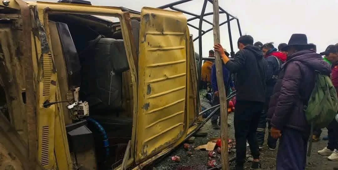 Accidente de tránsito en el área rural de La Paz dejó cinco dirigentes fallecidos FB IMG 1772380472121