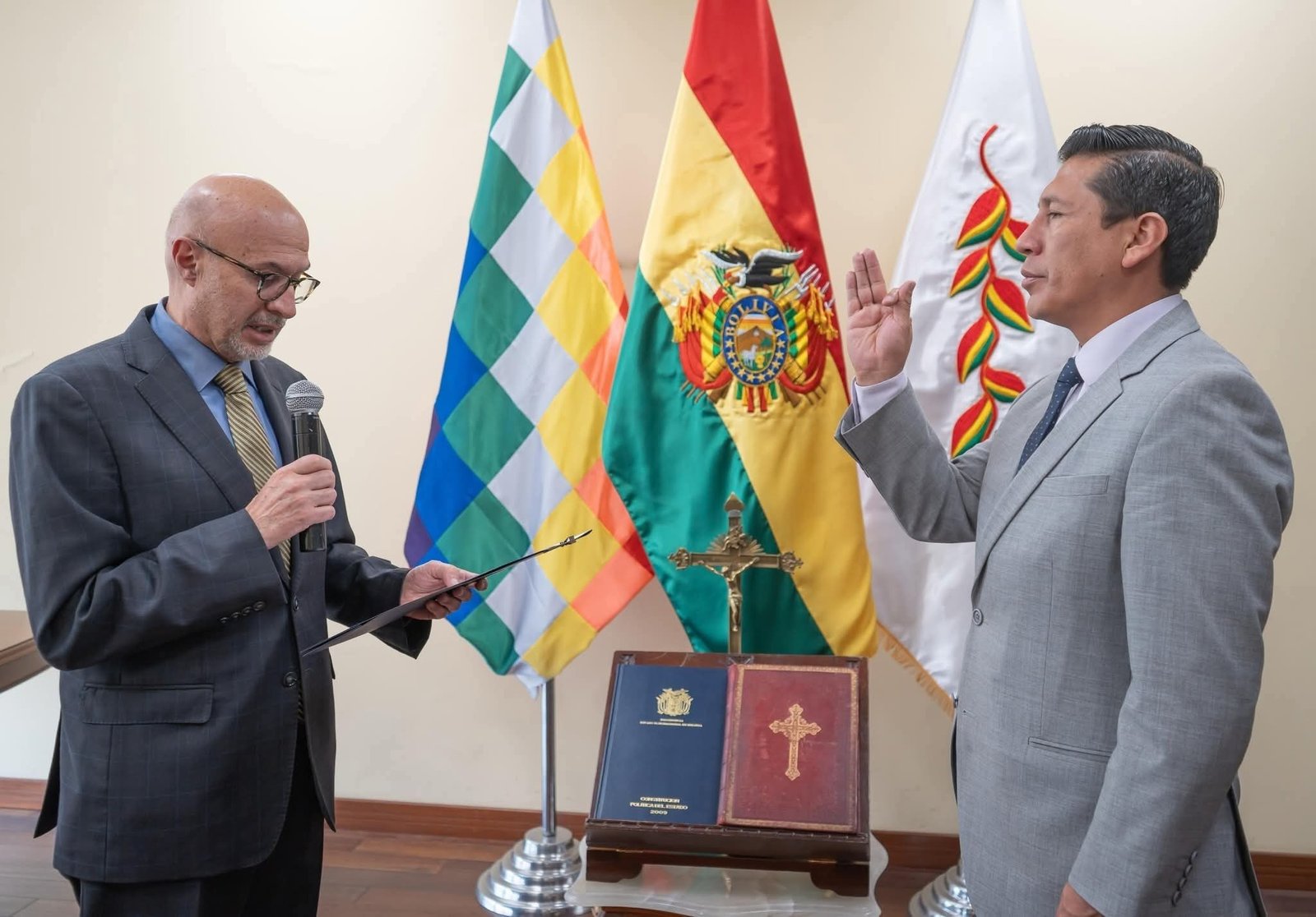 Posesionan a Jorge García como nuevo viceministro de Coordinación con Movimientos Sociales FB IMG 1775529628716