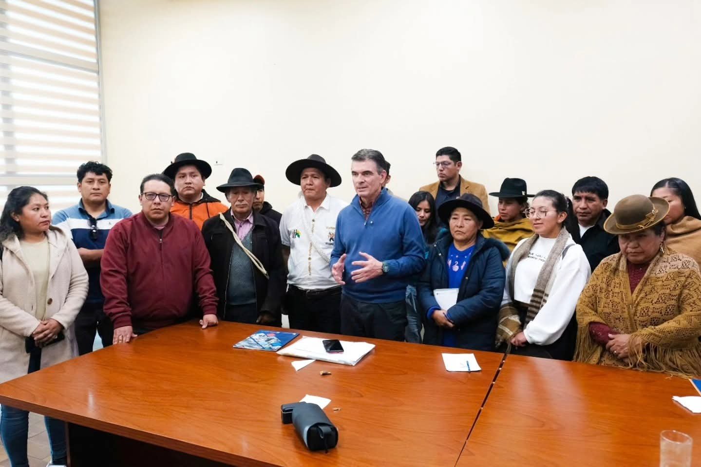 Paz destaca reunión con regionales de la ‘Tupac Katari’ y ’Bartolina Sisa’ de Caranavi FB IMG 1781569332344