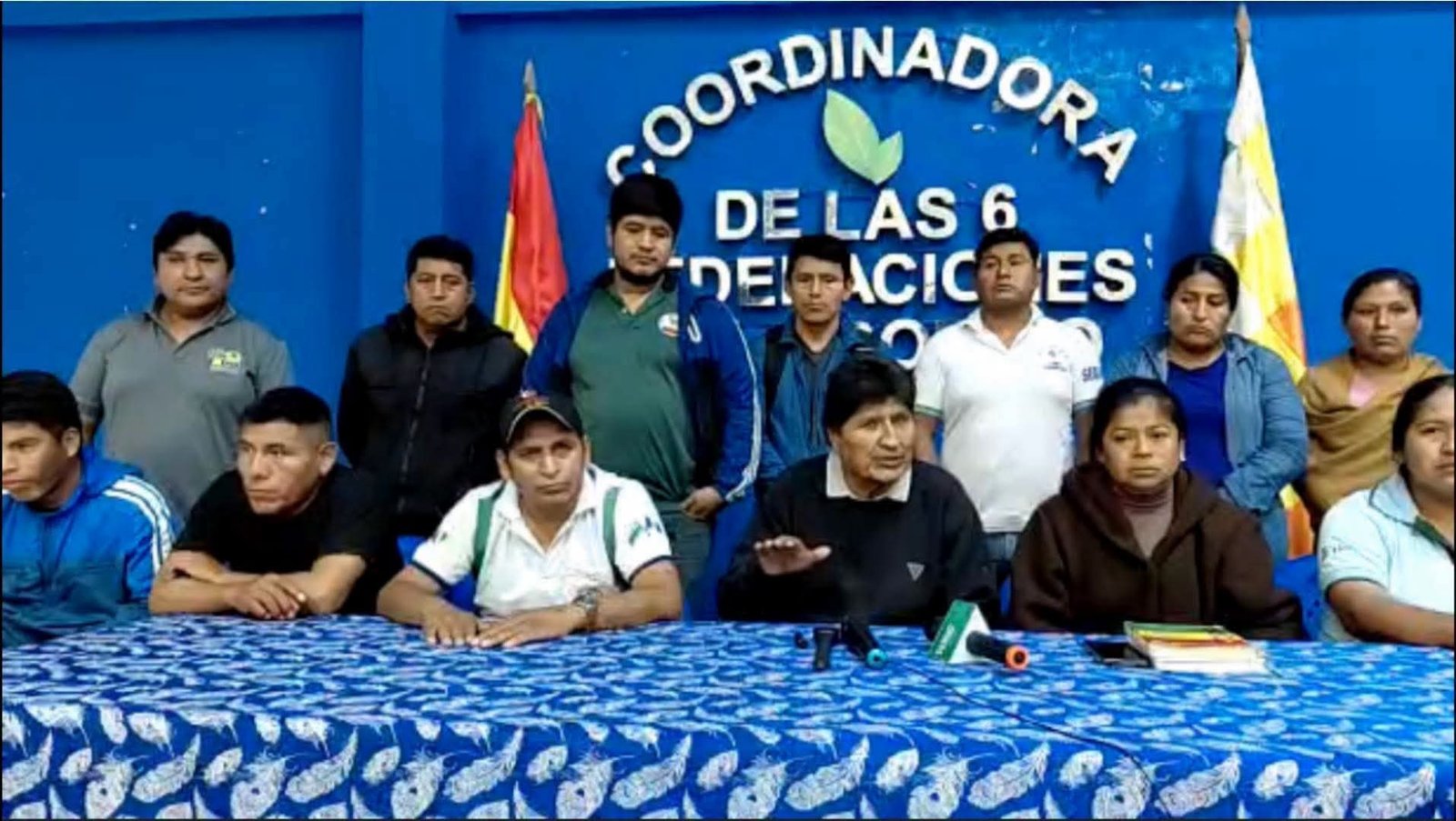“No es rendirnos; nunca nos vamos a vender”: Evo y cocaleros del Trópico definen pausa en bloqueos FB IMG 1782173511760