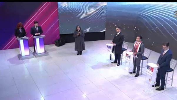 Elecciones: Solo tres de los ocho candidatos participan en el segundo debate presidencial IMG 20250812 WA0035