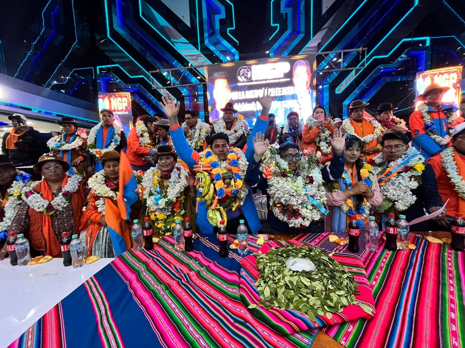 René Yahuasi es proclamado candidato a la Gobernación de La Paz por NGP con masivo respaldo ciudadano IMG 20260124 WA0009