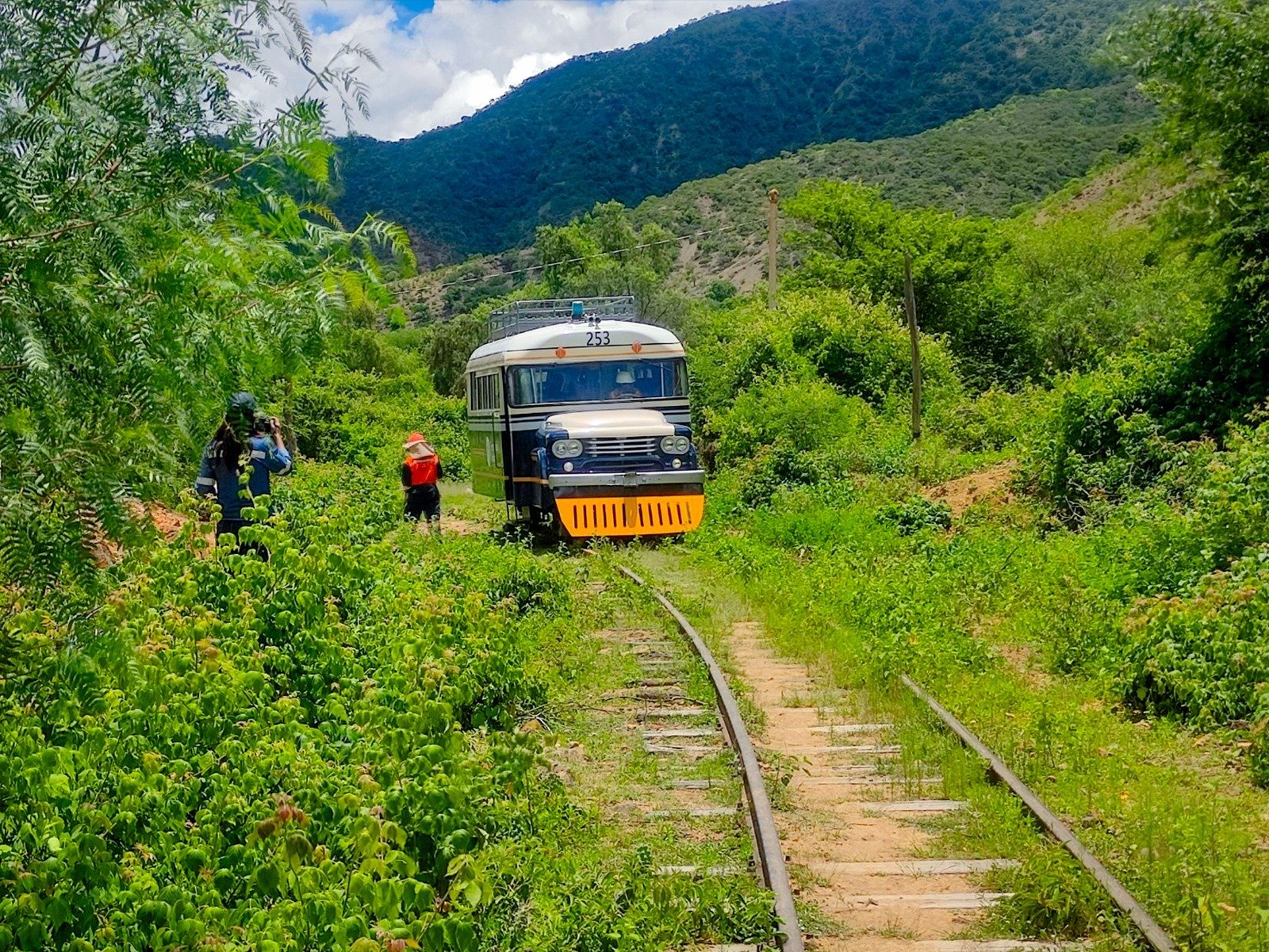 Reactivan 88 kilómetros del tren Cochabamba – Aiquile tras casi seis años IMG 20260222 WA0108