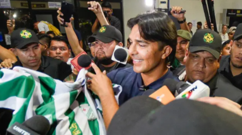Martins vuelve a casa: ilusión albiverde en el regreso del «Flecheiro» IMG 20260213 220109