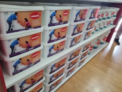 Monopol presenta una nueva sucursal de "Expert Color" 3 Latex Expert