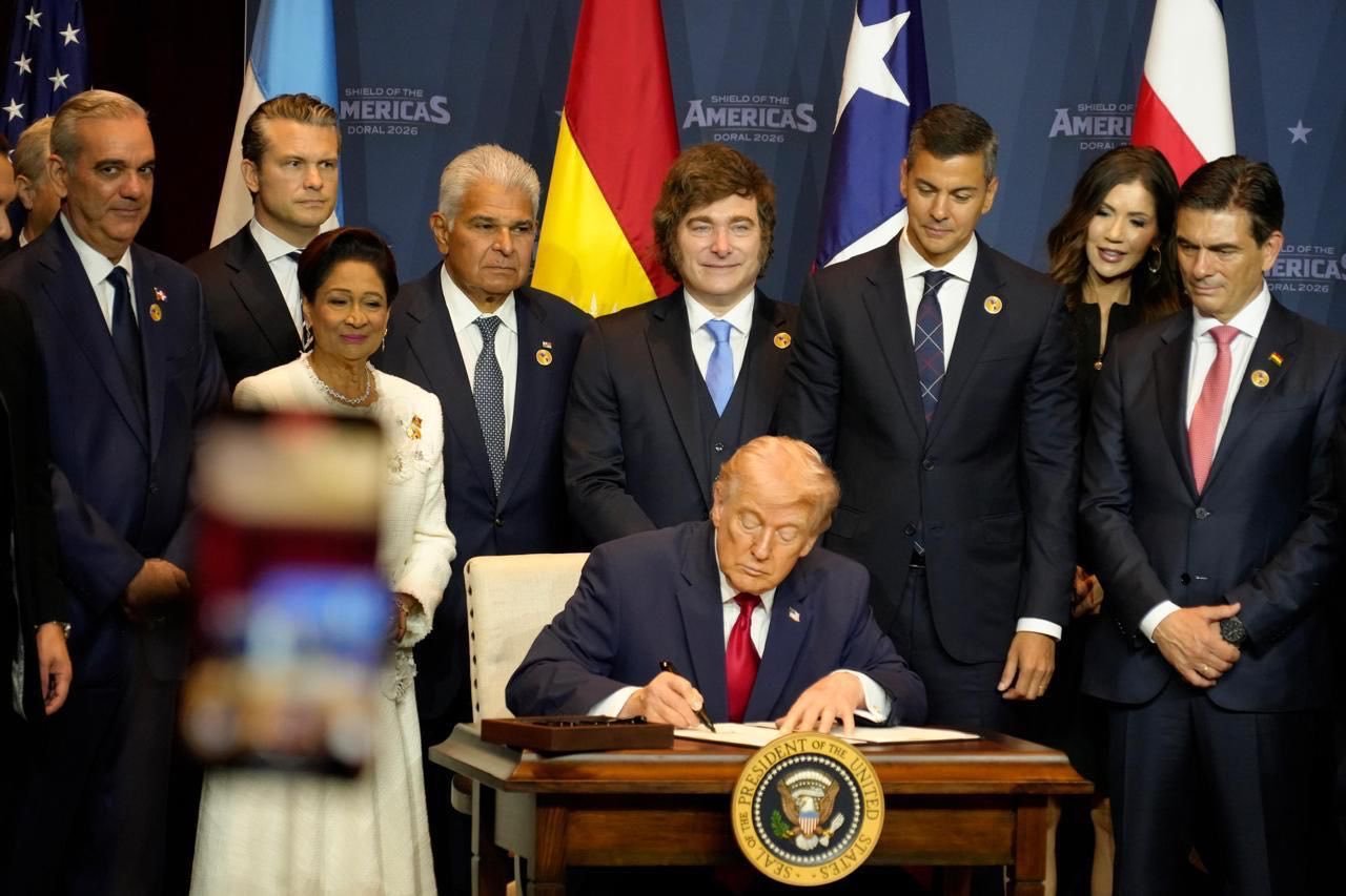 Bolivia se une a pacto de 15 países del Escudo de las Américas contra 24 grupos “narcoterroristas” PAZ TRUP