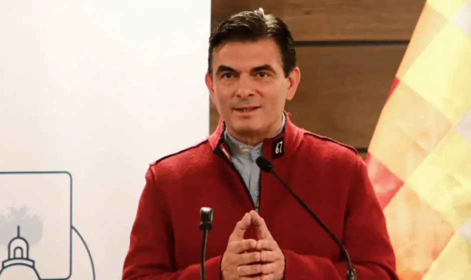 Paz contradice a Lara y considera «innecesario» crear un Ministerio de Deportes Rodrigo Paz Pereira