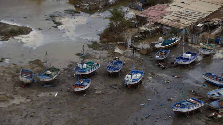 Ecuador: Fuerte oleaje deja dos muertos y decenas de familias afectadas Screenshot 2024 12 30 at 10 16 40 Dos muertos y decenas de familias afectadas por el fuerte oleaje en Ecuador Infobae