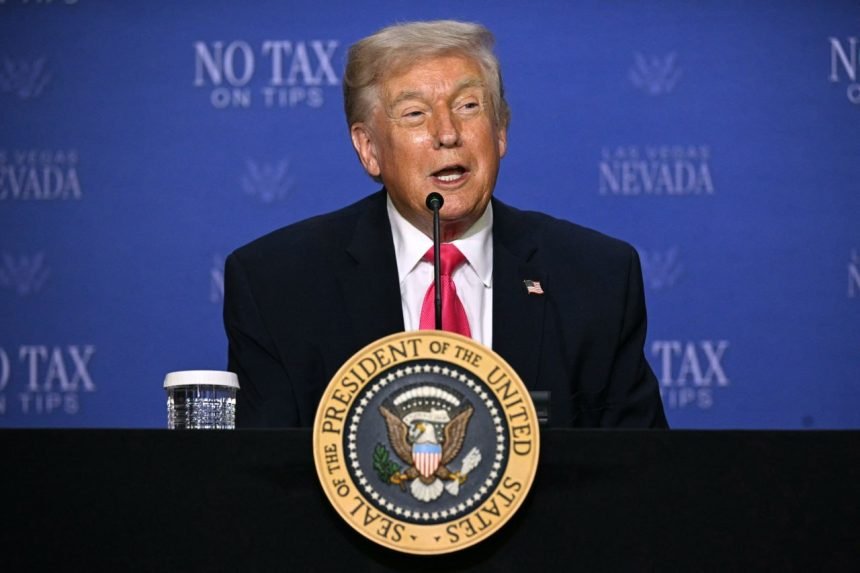 Trump anuncia acuerdo con Irán y asegura que el estrecho de Ormuz estará «completamente abierto» el viernes Trump anuncia la reapertura total del estrecho de Ormuz 860x573 1