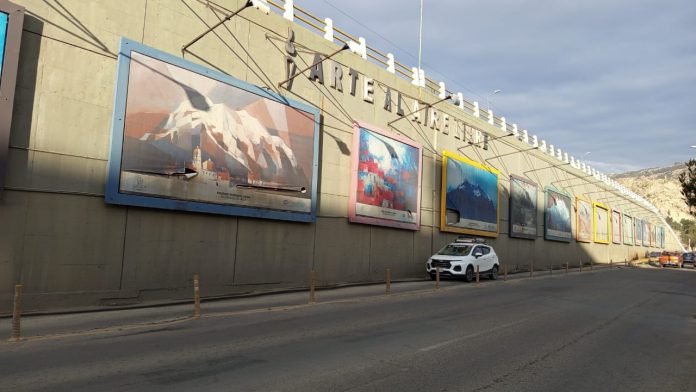 La Paz: Cierran el carril de bajada de la avenida Costanera hasta fin de mes por mantenimiento WhatsApp Image 2025 06 23 at 3.22.42 PM 696x392 1