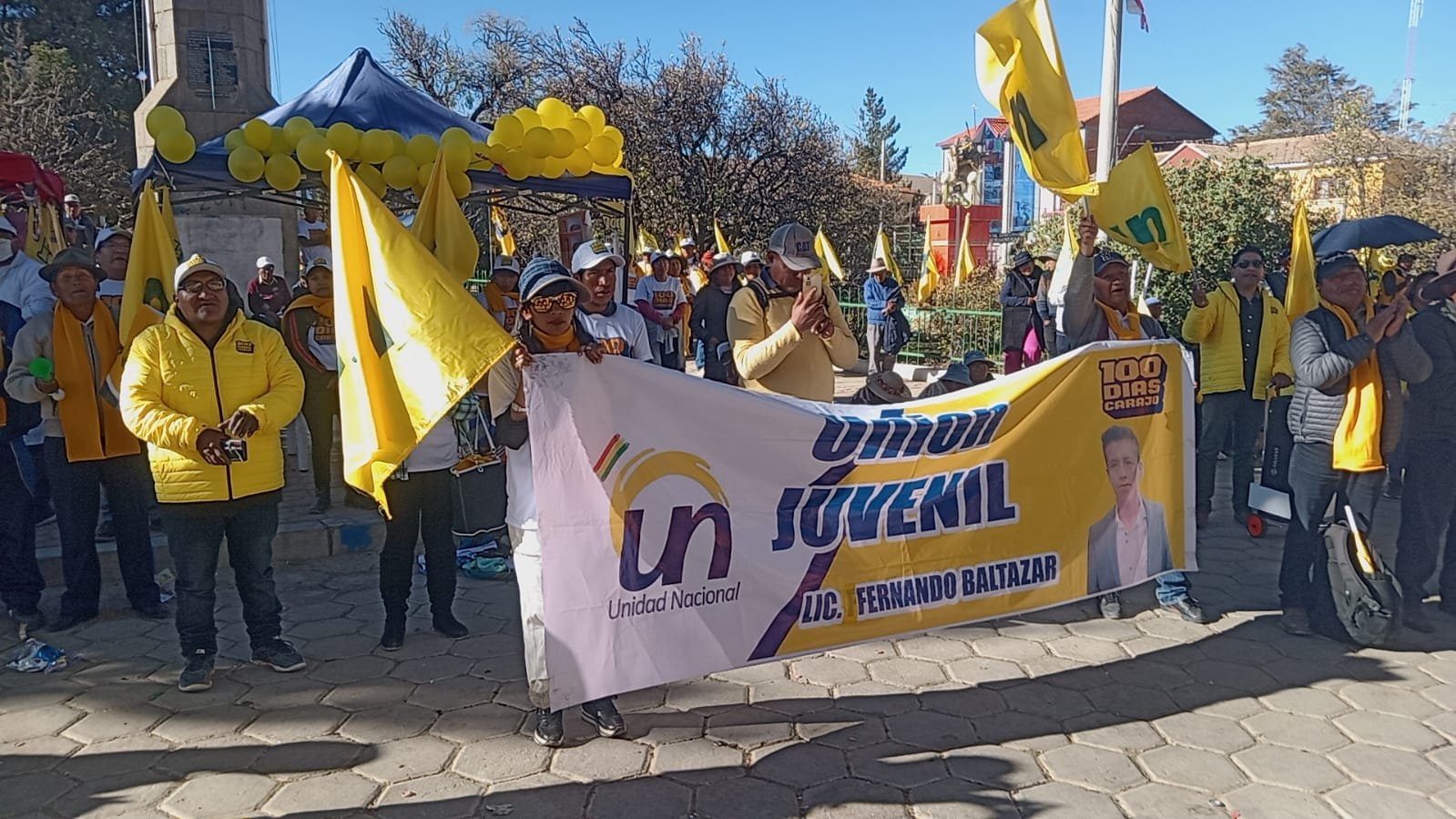 Patacamaya y Sica Sica reciben a Soledad Chapeton con una multitudinaria caminata, en apoyo a las propuestas de Samuel Doria Medina. WhatsApp Image 2025 08 07 at 18.36.36