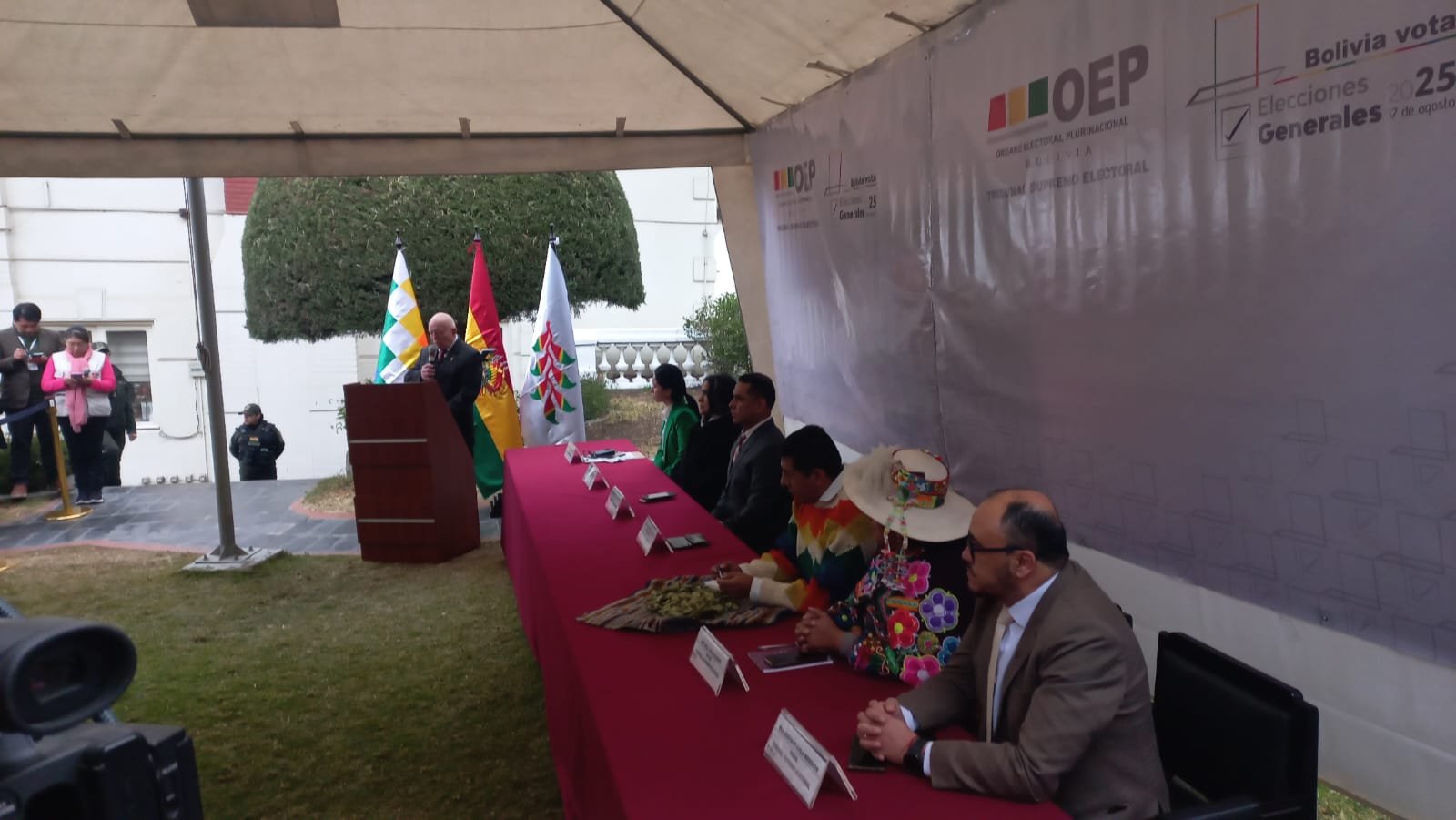 «Hoy viviremos un nuevo capítulo democrático»: Presidente del TSE inaugura jornada electoral WhatsApp Image 2025 08 17 at 08.02.17