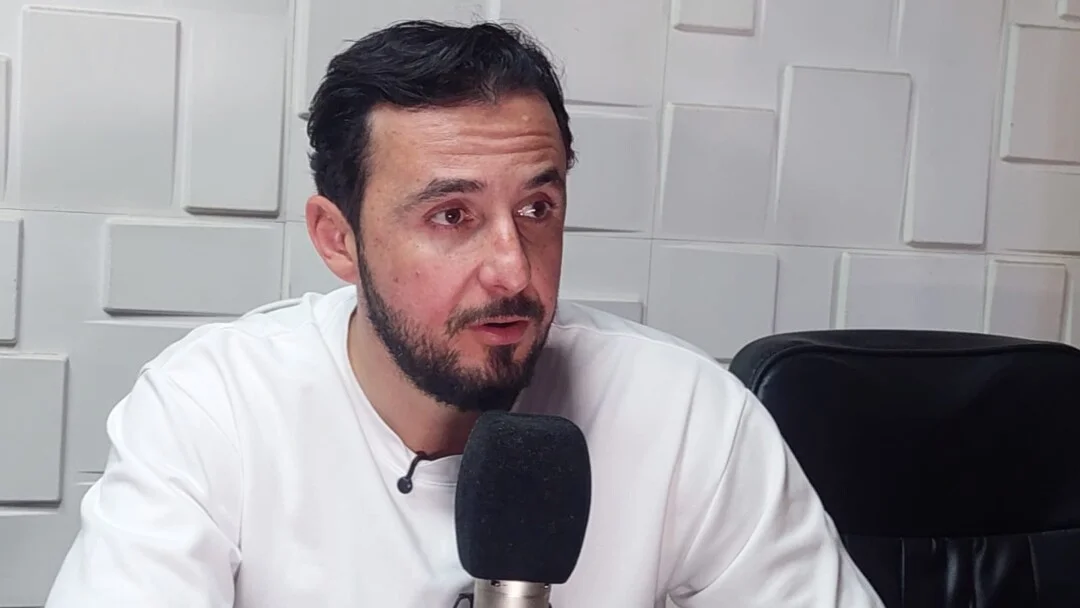JP Velasco promete “inundar” Santa Cruz con diésel y gasolina en las próximas semanas tras filas en surtidores WhatsApp Image 2025 09 08 at 11.51.33 1