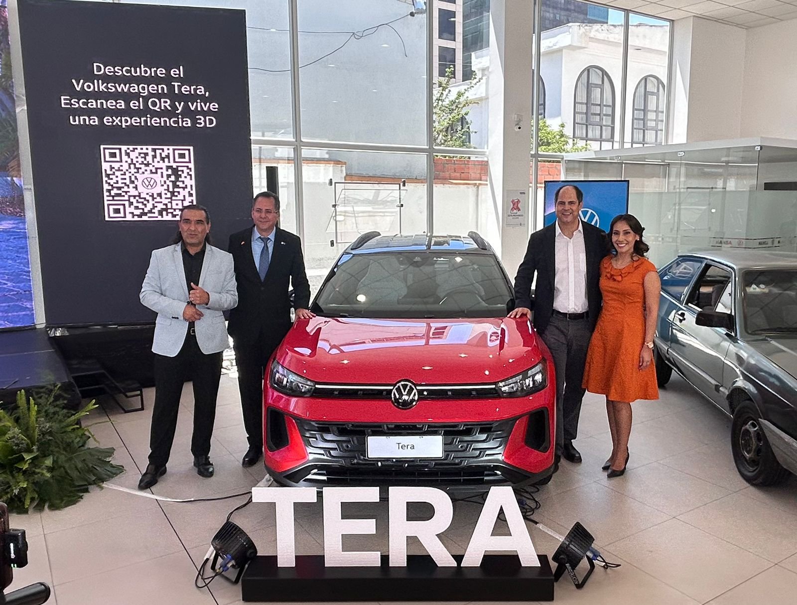 El Volkswagen Tera llega a La Paz para continuar su presentación oficial en Bolivia WhatsApp Image 2025 10 03 at 14.34.12