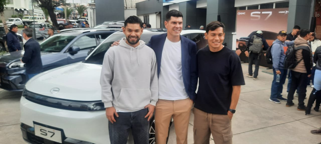 GAC presenta a Carlos Lampe como su nuevo embajador de marca WhatsApp Image 2025 12 04 at 11.26.21 3