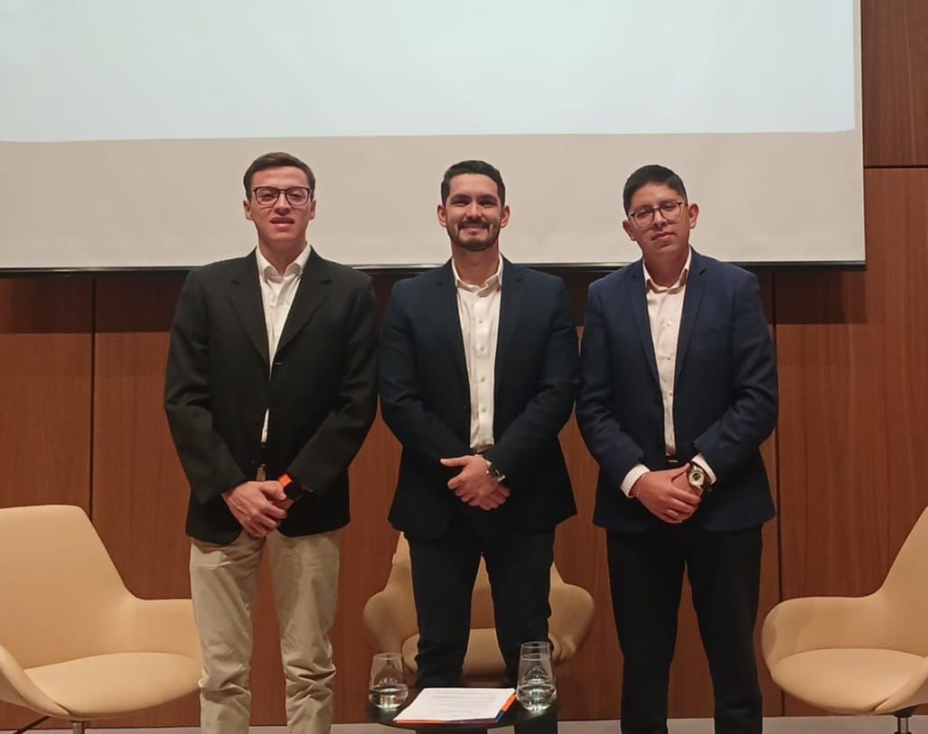 Credinet marca la evolución del sistema financiero con una nueva app, plataforma web y afiliación digital WhatsApp Image 2025 12 10 at 19.07.55 1