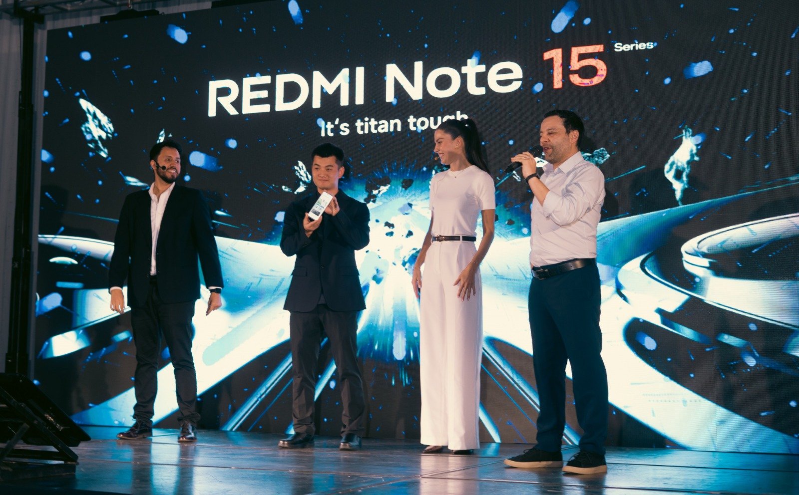 Xiaomi eleva la experiencia de sus clientes con la presentación de la serie REDMI Note 15 WhatsApp Image 2026 01 30 at 11.42.52