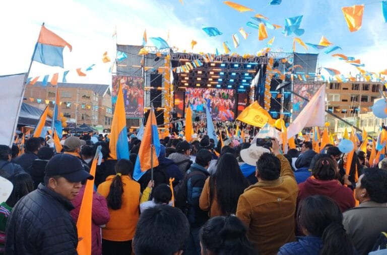 Subnacionales: inician con los cierres de campaña en La Paz WhatsApp Image 2026 03 15 at 11.02.15 AM