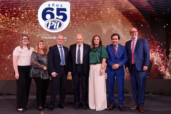 PIL Bolivia celebra 65 años de historia, calidad y tradición WhatsApp Image 2026 03 28 at 07.37.24