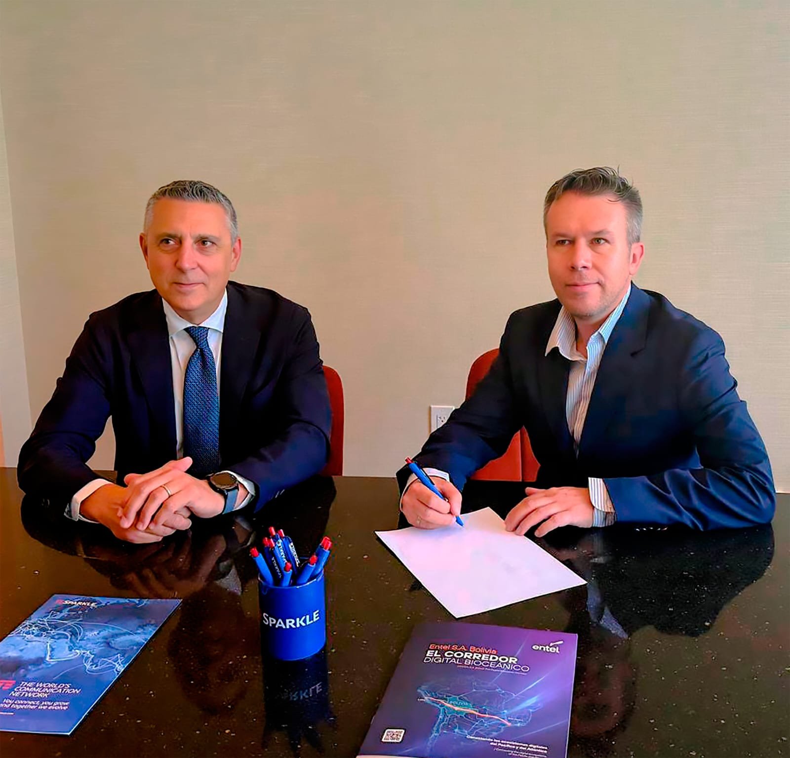 Entel Bolivia y Sparkle se unen para potenciar la conectividad digital en América del Sur WhatsApp Image 2026 05 19 at 13.27.28