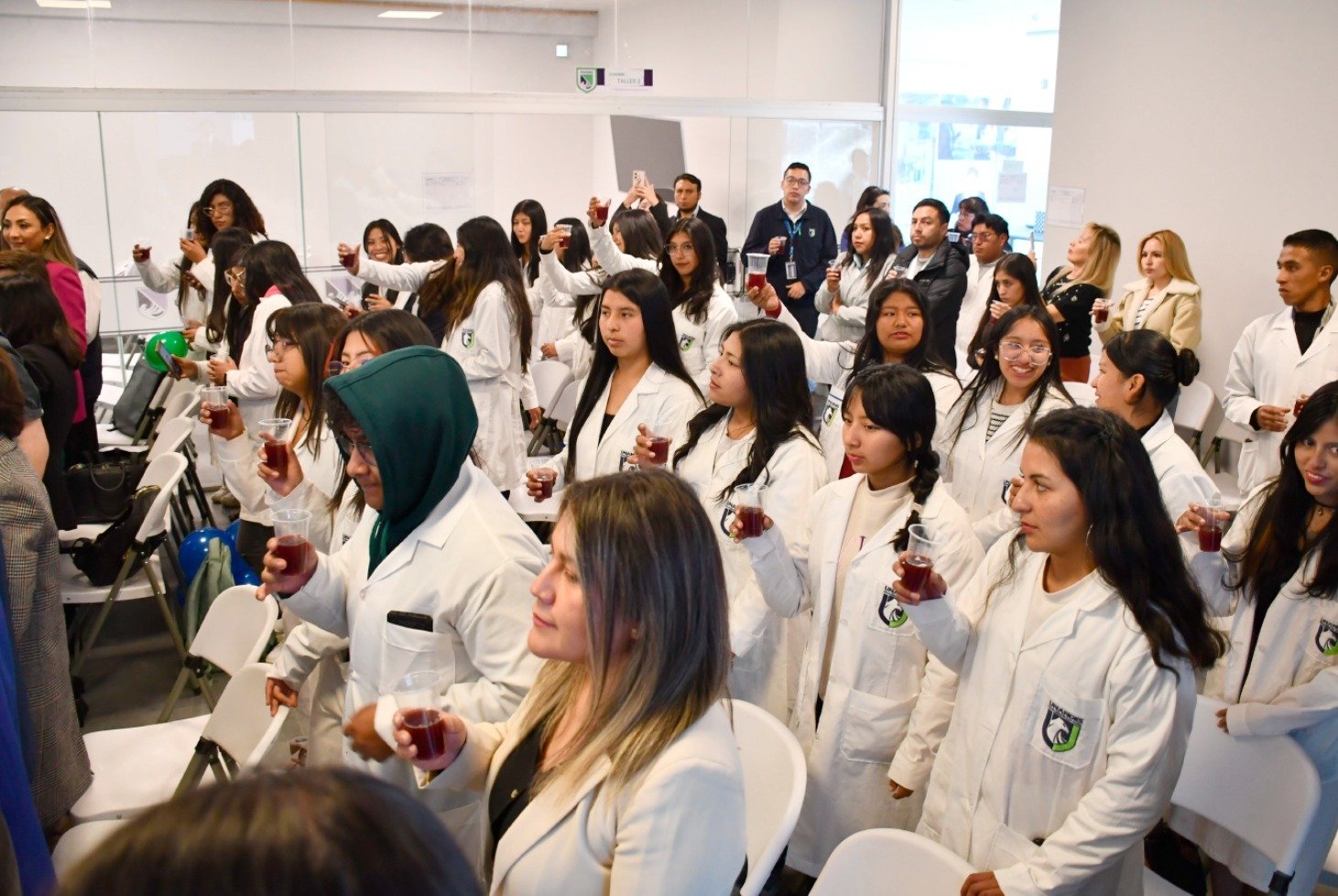Universidad de Los Andes abre su Clínica Odontológica para las prácticas de sus estudiantes WhatsApp Image 2026 07 06 at 09.50.56 2