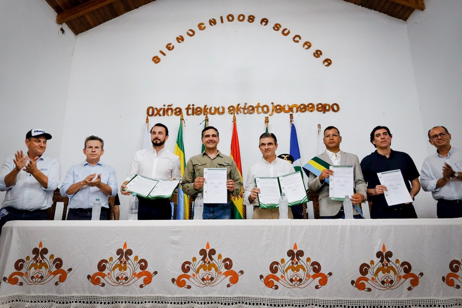 Bolivia y Brasil firman acuerdos para nuevo corredor vial y conexión aérea con Mato Grosso WhatsApp Image 2026 07 31 at 3.51.49 PM