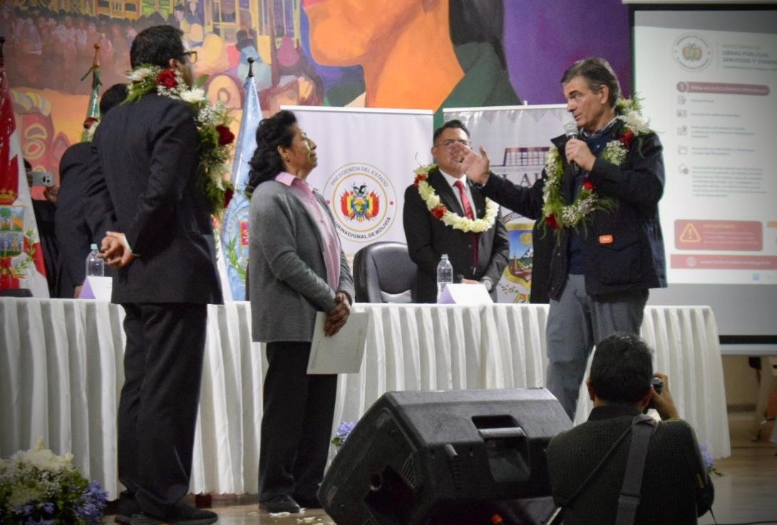 Gobierno lanza Programa de Titulación Masiva y más de 30.000 familias podrán regularizar sus viviendas WhatsApp Image 2026 09 03 at 1.06.05 PM
