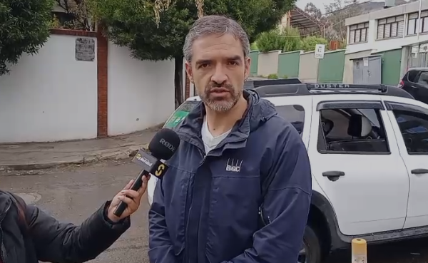 Elecciones: Xavier Iturralde vota en La Paz y pide una jornada pacífica y democrática Xavier