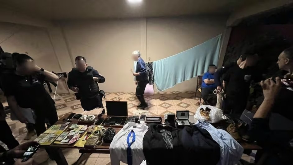 Capturan a tres bolivianos y dos españoles acusados por doble asesinato en Paraguay ZSHGVDMIX5EHJNFR3GUFABNWKA 1