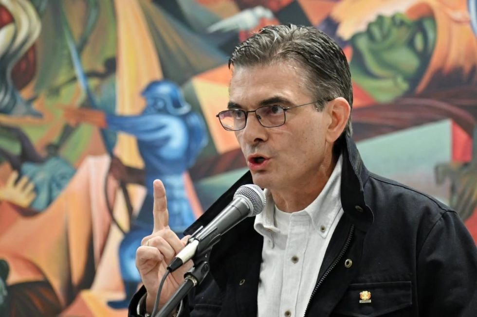 “Occidente y oriente son una sola patria”: presidente Paz pide unidad y rechaza bloqueos a988de3d e830 4f5e bf80 4927fae319a2