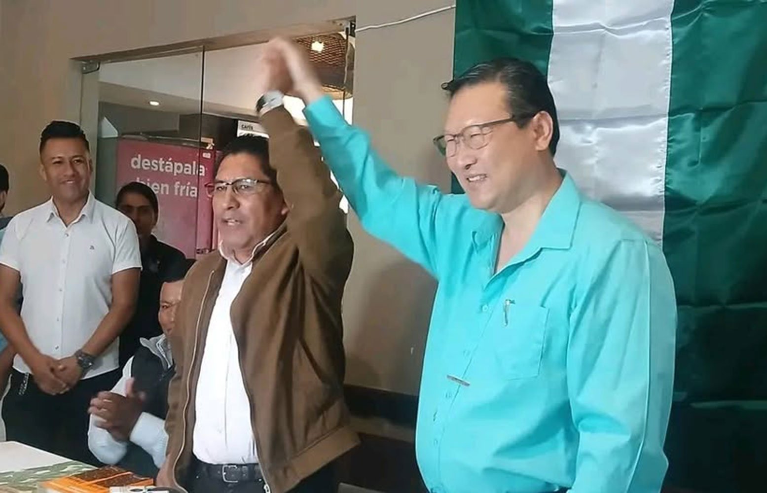 Chi Hyun Chung es elegido por Felix Patzi como candidato a la gobernación cruceña chi presentacion
