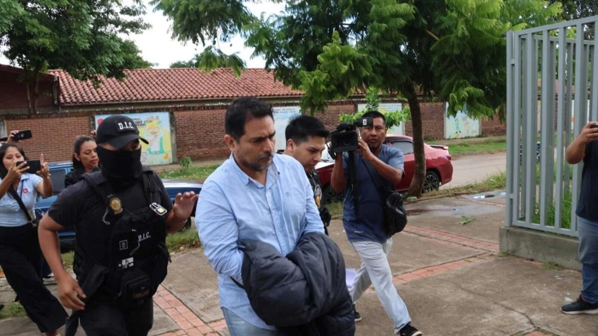 Ordenan 180 días de detención preventiva para el pastor peruano acusado de estupro d3aabc2f cdd0 43cc 847c f45da9af23f1