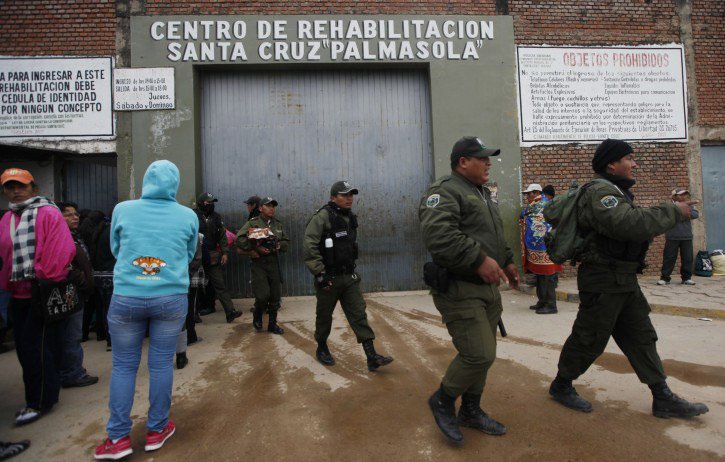 Envían a Palmasola por 180 días a hombre que golpeó a su expareja en Santa Cruz es 20141016PalmasolaSpanish