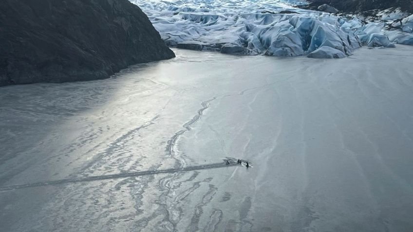 Video: Un piloto y dos niñas sobreviven 12 horas sobre el ala de un avión estrellado en Alaska f848x477 1103932 1161735 5050