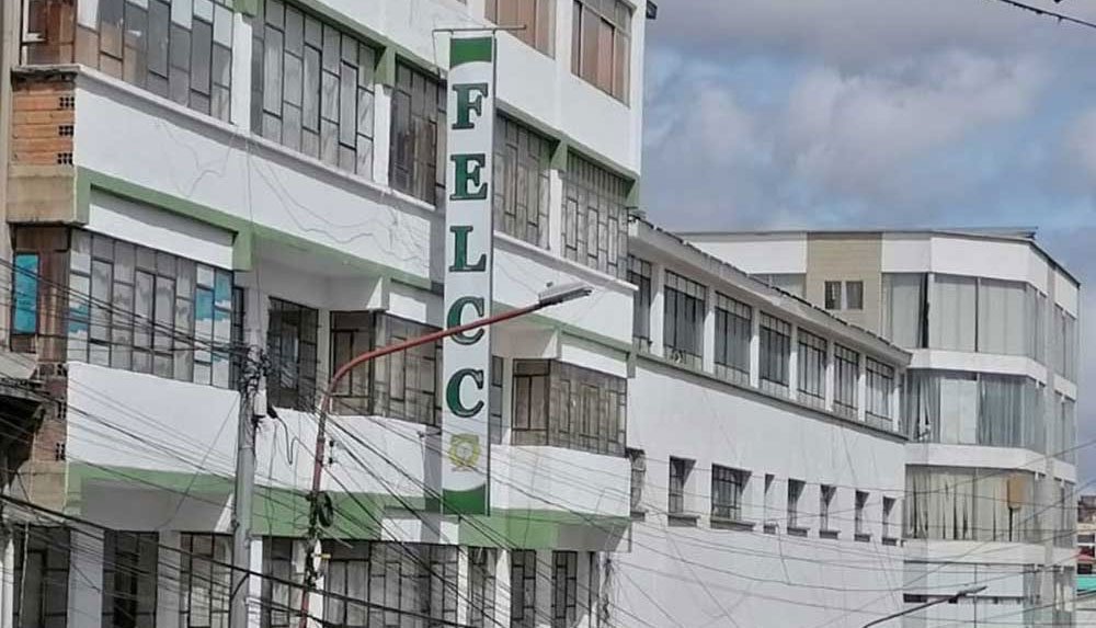 Coronel de las Fuerzas Armadas es aprehendido por uso indebido de bienes del estado, según la Policía felcc 2110