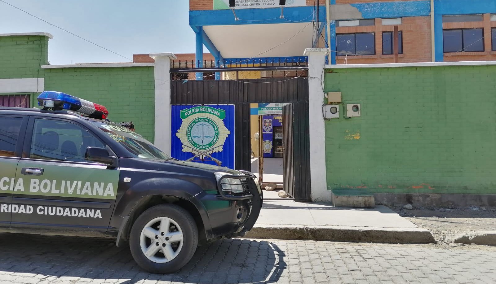 Tras festejo por el 21 de septiembre, vecinos hallan el cadáver de un hombre en una calle de El Alto felcc el alto 27921 0