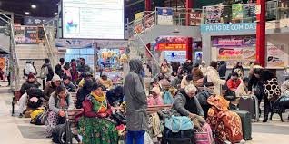 Terminales del país colapsan y pasajes se disparan en el eje troncal images 2 5