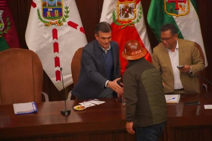Gobierno invita a la COB a firmar acuerdo sobre pliego petitorio este viernes en Casa Grande del Pueblo images 2 8