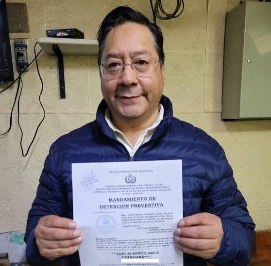 «Se está garantizando su seguridad»: Arce pasó su primera noche aislado en el sector La Posta en San Pedro images 37