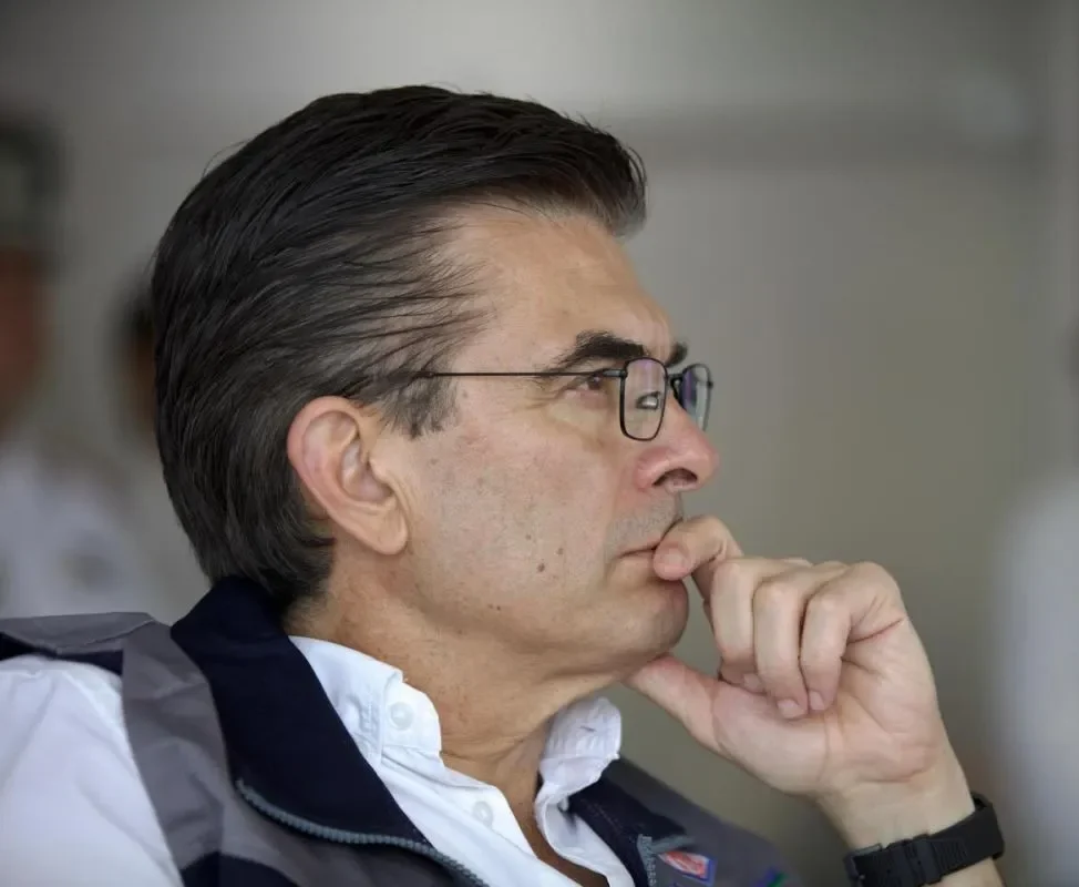 Decreto 5519 establece la “Oficina Virtual” del presidente Paz y reduce la presencia del vicepresidente Lara lg 3 1 e1768496872783