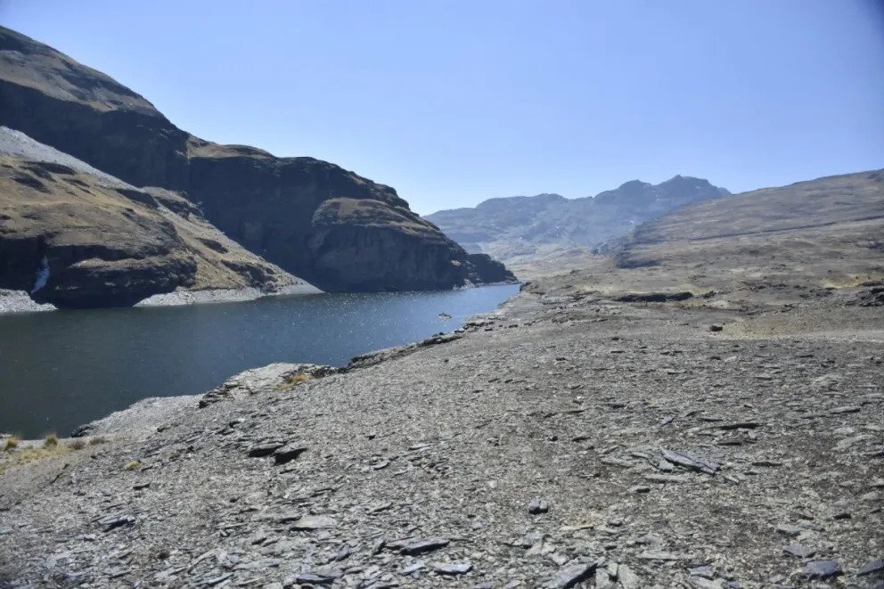 Epsas afirma que represas mantienen «niveles óptimos» y garantiza provisión de agua a La Paz md 11