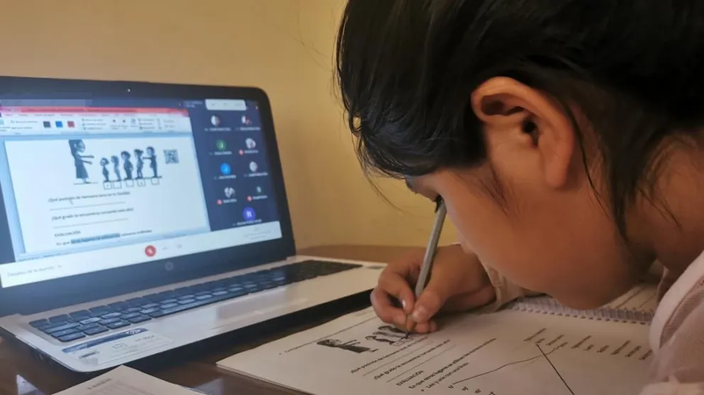 Evalúan clases a distancia en Santa Cruz ante aumento alarmante de chikungunya md 37