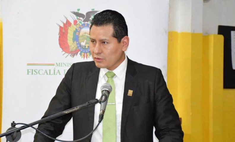 Caso Mariaca: Imputan y piden seis meses de cárcel para exfiscal departamental de La Paz md 5 1 1